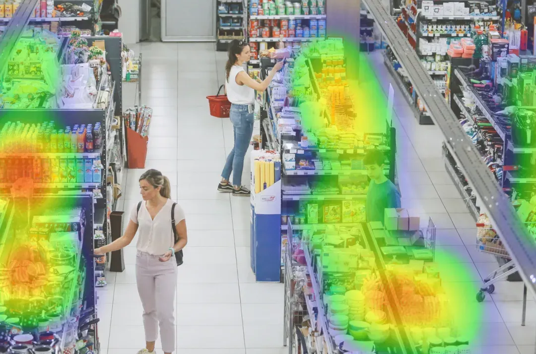 Retail store heatmap showing customer attention and dwell zones